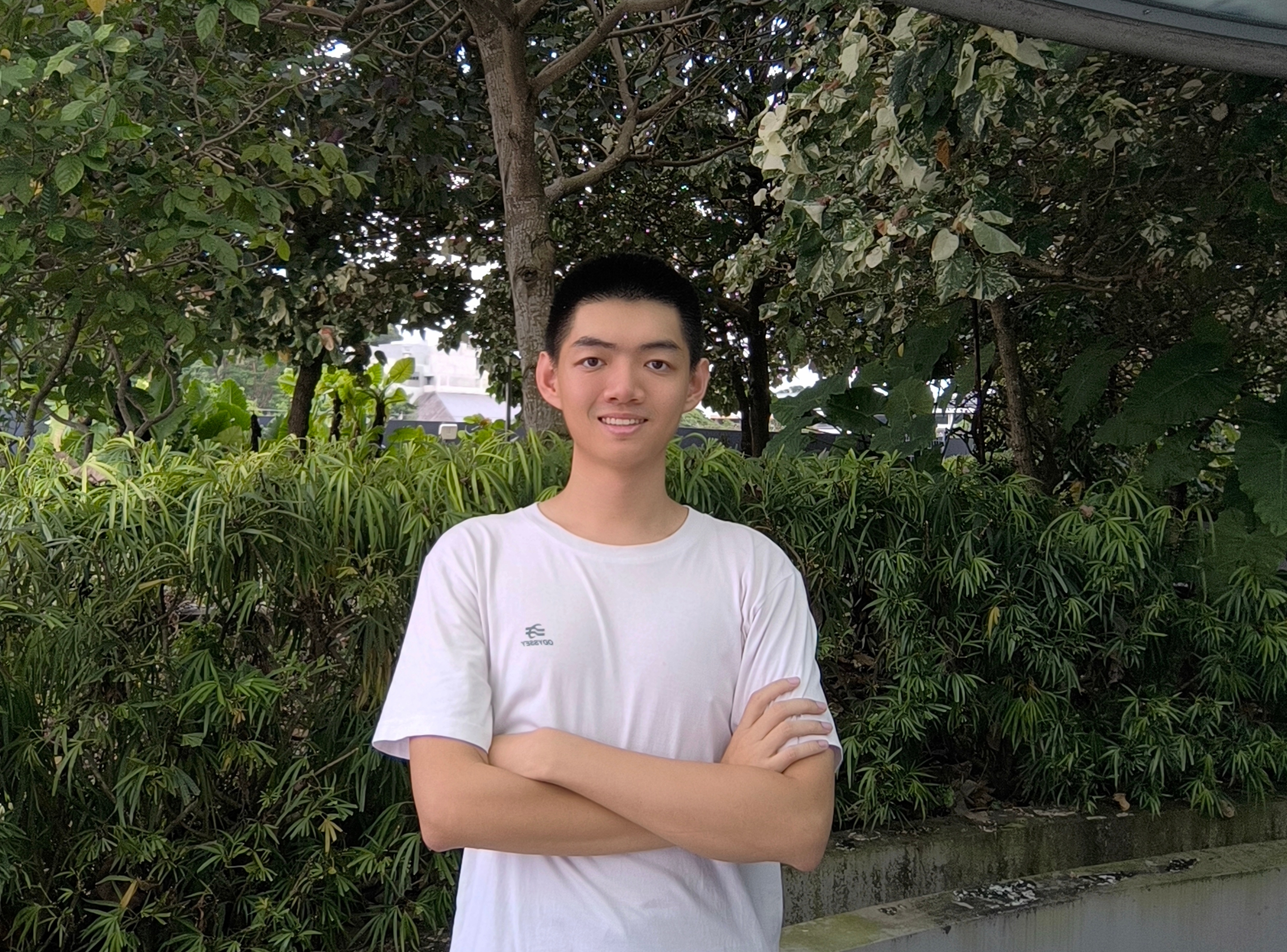 head-photo-20251005.jpg